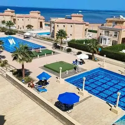 Selina Apartments