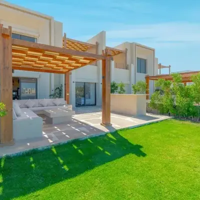 Charming 2-Lvl 3BR Lagoon Home in Shedwan El Gouna