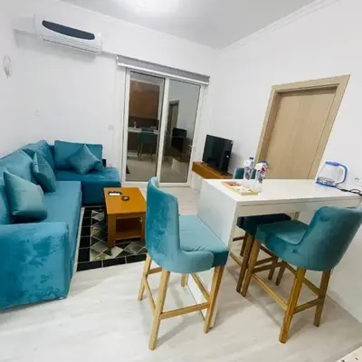 Luxurious One Bedroom Apartment