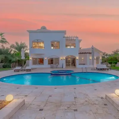 Beautiful 4 BDR Villa With Private Pool
