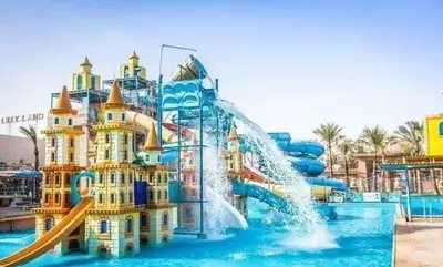 a water slide at a water park at ميراج باي in Hurghada