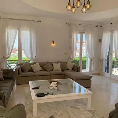 Unique Hill Villa 3 BD In Gouna