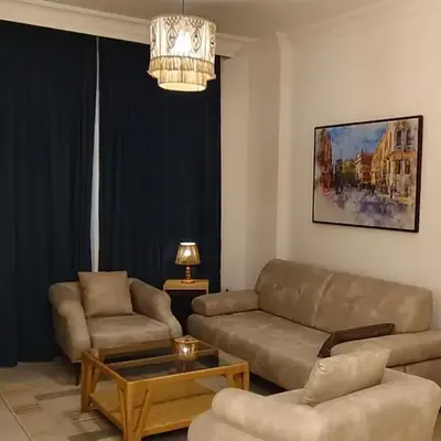 Moon Hills Palace
