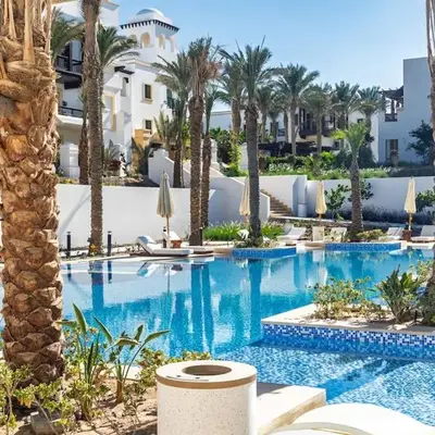 Stylishly furnished and quietly located apartment