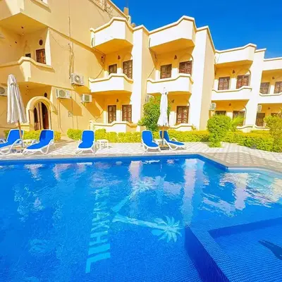 El Nakhil Hotel