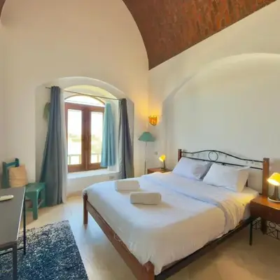 Lagoon view 1-bedroom apartment in West Golf El Gouna