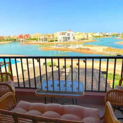 Boho Chic - Scenic Lagoon View at Tawila