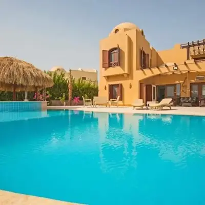 Y 140 wast golf heated private pool