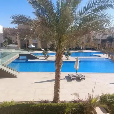 Mangroovy - 2BR La Blanca Pool View